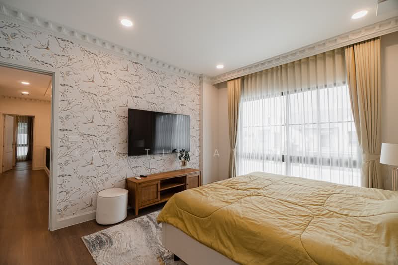 Nantawan Rama 9 - New Krungthepkreetha, Bangkok, Saphan Sung, Bangkok, 4 Bedrooms, 302 sqm, Single Detached House For Sale, by Kay Tippayanet, 500437349 - DDproperty.com