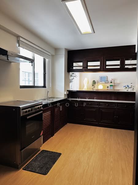 G.S. Housing, Bangkok, Sukhumvit 47, Khlongtoei Nua, Watthana, Bangkok, 2 Bedrooms, 200 sqm, Condo For Rent, by The Luxe Group, 500437379 - DDproperty.com