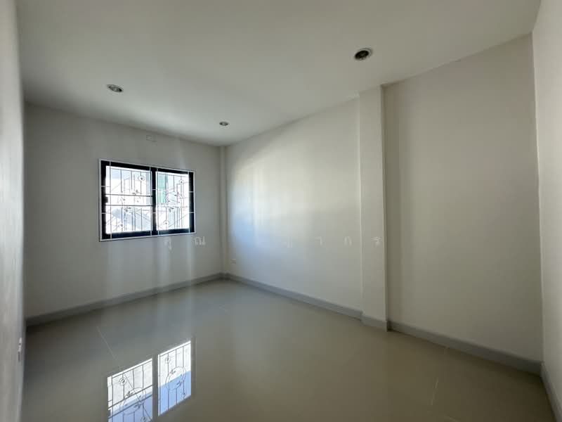 บีโฮม สี่แยกหลุยส์ (B-Home), Chiang Mai, San Klang, San Kamphaeng, Chiang Mai, 3 Bedrooms, 135 sqm, Townhouse For Sale, by คุณ วิญากร, 500437386 - DDproperty.com