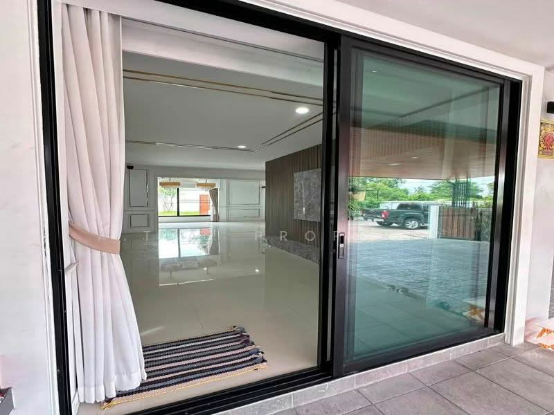 มิลาโนทาวน์ ถนนเก้ากิโล ศรีราชา, Chon Buri (Pattaya), Surasak, Si Racha, Chon Buri (Pattaya), 3 Bedrooms, 200 sqm, Single Detached House For Sale, by A.T.A. Property, 500437395 - DDproperty.com