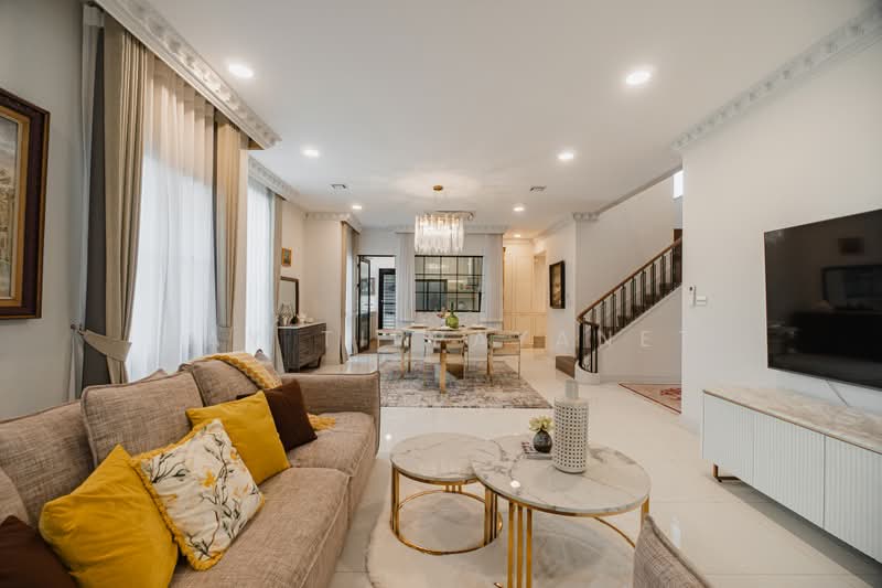 Nantawan Rama 9 - New Krungthepkreetha, Bangkok, Saphan Sung, Bangkok, 4 Bedrooms, 302 sqm, Single Detached House For Sale, by Kay Tippayanet, 500437398 - DDproperty.com