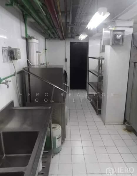 For Rent Retail Space 247 sqm in BTS Phrom Phong, Watthana, Bangkok BRE21940, กรุงเทพ, สุขุมวิท, คลองตันเหนือ, วัฒนา, กรุงเทพ, 247 ตร.ม., พื้นที่ขายของ ให้เช่า, โดย Hero Realtor Co., Ltd., 500437427 - DDproperty.com