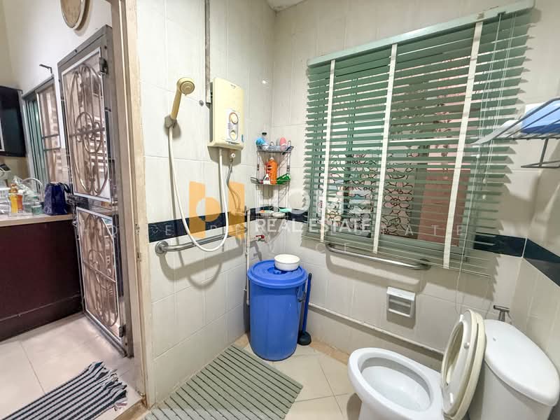 Baan Klang Muang The Royal Monaco Srinakarin-Pattanakarn, Bangkok, Rama 9 Road, Soi 43, Suan Luang, Bangkok, 4 Bedrooms, 180 sqm, Townhouse For Sale, by HOME Real Estate Service, 500437434 - DDproperty.com