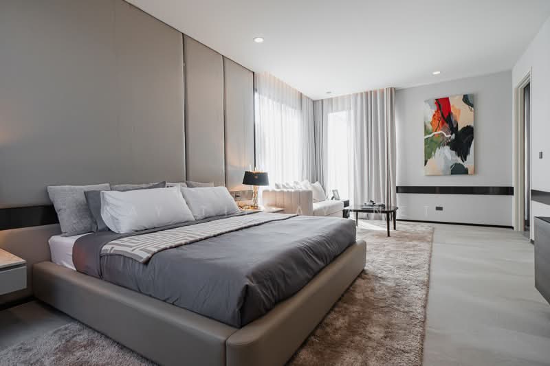 Nirvana Collection Krungthep Kreetha, Bangkok, Soi Srinakarin - Romklao, Saphan Sung, Bangkok, 5 Bedrooms, 616 sqm, Single Detached House For Sale, by Kay Tippayanet, 500437453 - DDproperty.com