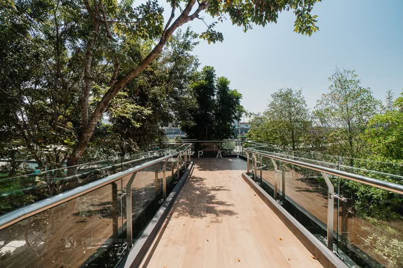 Nirvana Collection Krungthep Kreetha, Bangkok, Soi Srinakarin - Romklao, Saphan Sung, Bangkok, 5 Bedrooms, 616 sqm, Single Detached House For Sale, by Kay Tippayanet, 500437453 - DDproperty.com