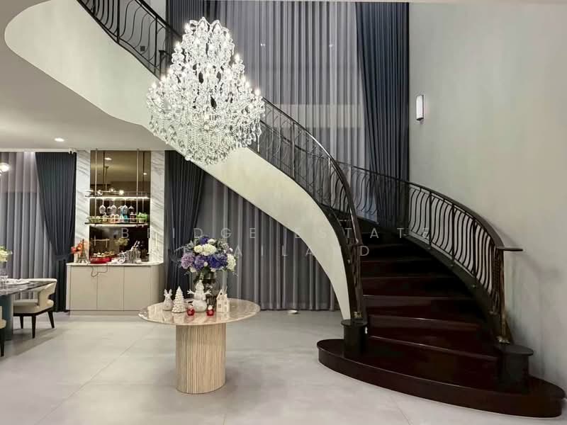 Grand Bangkok Boulevard Krungthepkritha : แกรนด์ บางกอก บูเลอวาร์ด กรุงเทพกรีฑา, กรุงเทพ, ถนน ศรีนครินทร์-ร่มเกล้า, คลองสามประเวศ, ลาดกระบัง, กรุงเทพ, 604 ตร.ม., บ้านเดี่ยว ขาย, โดย Bridge Estate Thailand, 500437457 - DDproperty.com