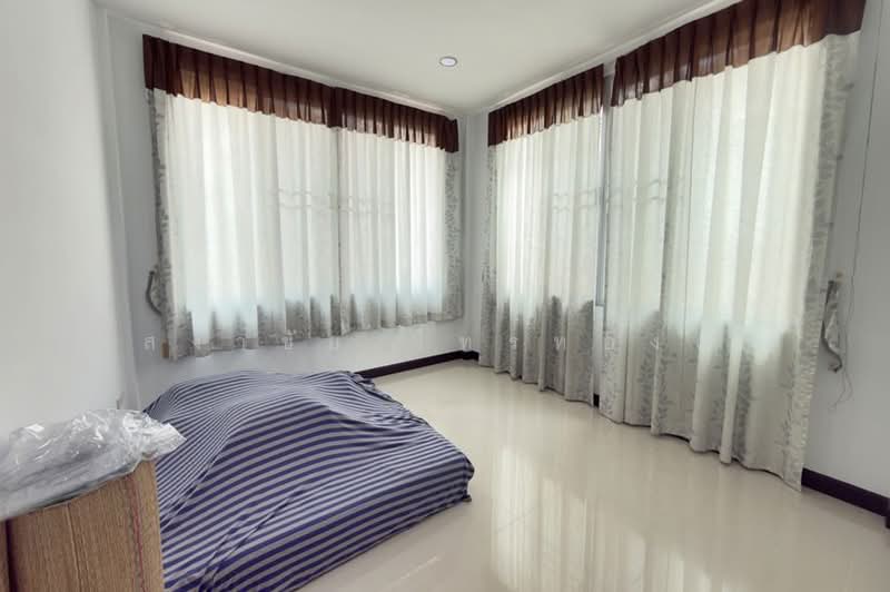 หมู่บ้านชนันธรกรีนวิลล์ บางบอน 3, Bangkok, บางบอน3, Nong Kham, Nong Khaem, Bangkok, 5 Bedrooms, 140 sqm, Single Detached House For Sale, by สง่าชัย ไทรทองคำ, 500437480 - DDproperty.com
