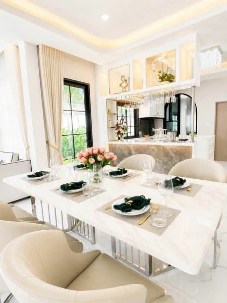 4-BR Villa, Chon Buri (Pattaya), Nong Pru, Bang Lamung (Pattaya), Chon Buri (Pattaya), 4 Bedrooms, 220 sqm, Villa For Sale, by Achitaphop Klinpipat, 500437483 - DDproperty.com