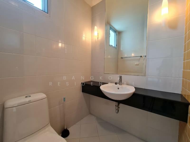Citi Smart Sukhumvit 18, Bangkok, 366 Soi Sukhumvit 18, Sukhumvit Road, Khlong Toei, Bangkok, 3 Bedrooms, 120 sqm, Condo For Rent, by Bangkok Residential, 500437490 - DDproperty.com