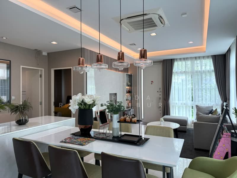 Mantana Motorway-New Krungthepkreetha, Bangkok, Phatthana Chonnabot 4 Road, Khlong Song Ton Nun, Lat Krabang, Bangkok, 3 Bedrooms, 158 sqm, Single Detached House For Sale, by Paphada Rattanaburi, 500437505 - DDproperty.com