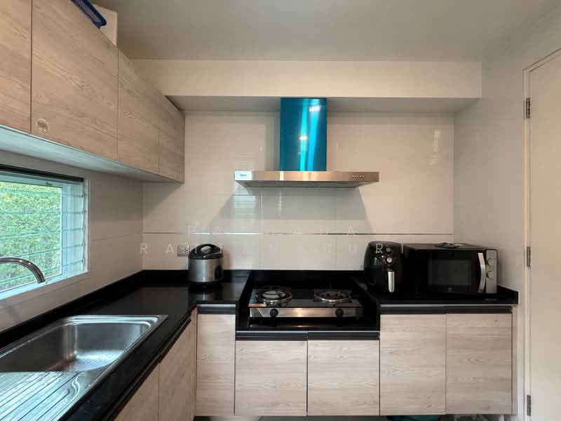 Mantana Motorway-New Krungthepkreetha, Bangkok, Phatthana Chonnabot 4 Road, Khlong Song Ton Nun, Lat Krabang, Bangkok, 3 Bedrooms, 158 sqm, Single Detached House For Sale, by Paphada Rattanaburi, 500437505 - DDproperty.com