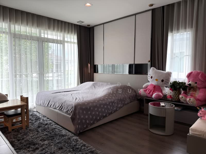 Mantana Motorway-New Krungthepkreetha, Bangkok, Phatthana Chonnabot 4 Road, Khlong Song Ton Nun, Lat Krabang, Bangkok, 3 Bedrooms, 158 sqm, Single Detached House For Sale, by Paphada Rattanaburi, 500437505 - DDproperty.com