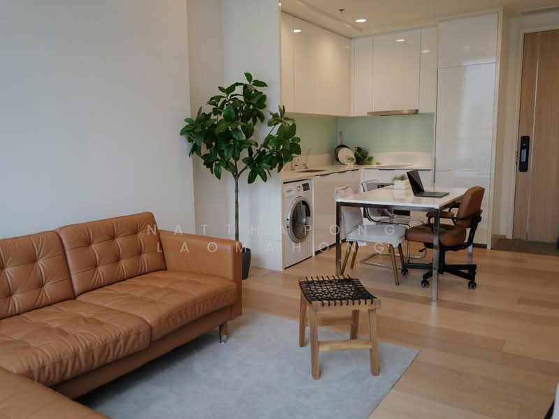 Anil Sathorn 12, Bangkok, 122 N Sathon Rd, Thung Maha Mek, Sathon, Bangkok, 1 Bedroom, 47 sqm, Condo For Rent, by Natthapong Laomahong, 500437536 - DDproperty.com