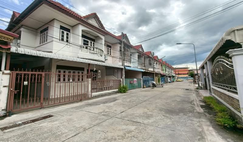 Soi Dab Fah Fuen 1, Suphan Buri, Tha Pi Liang, Muang Suphanburi, Suphan Buri, 3 Bedrooms, 120 sqm, Townhouse For Sale, by ชนะชาติ นนท์ตา, 500437563 - DDproperty.com