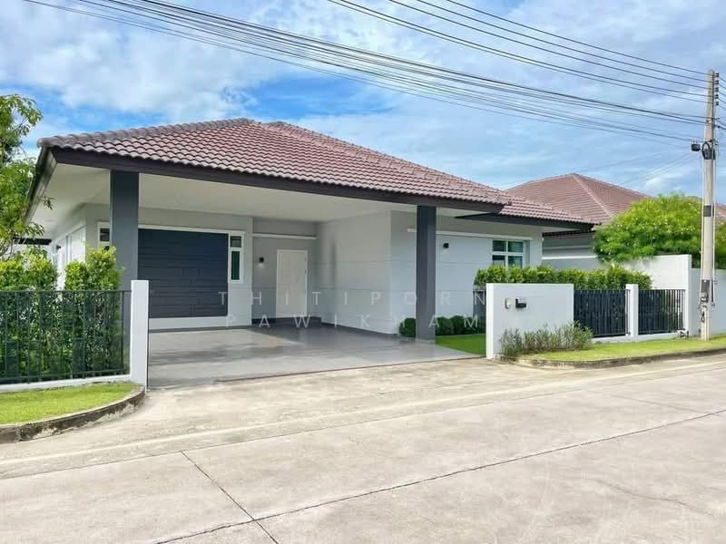 3-BR House, Chon Buri (Pattaya), Huai Yai, Bang Lamung (Pattaya), Chon Buri (Pattaya), 3 Bedrooms, 190 sqm, Single Detached House For Sale, by Thitiporn Pawikham, 500437574 - DDproperty.com