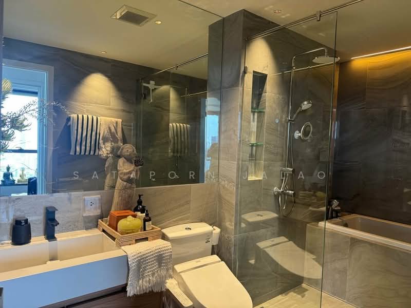 IDEO Q Sukhumvit 36, Bangkok, Soi Sukhumvit 36, Khong Tan, Khlong Toei, Bangkok, 2 Bedrooms, 62 sqm, Condo For Rent, by Sataporn Jalao, 500437597 - DDproperty.com