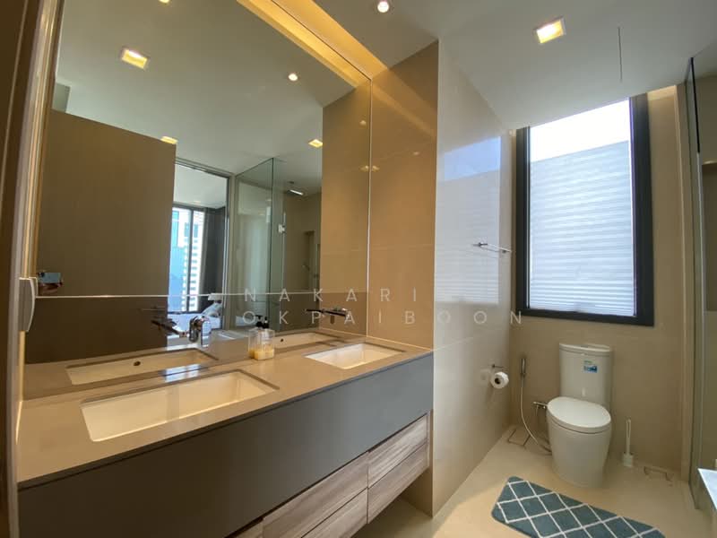 The Esse Asoke, Bangkok, 333 Soi Sukhumvit 21, Sukhumvit Road, Khlongtoei Nua, Watthana, Bangkok, 2 Bedrooms, 75 sqm, Condo For Rent, by Nakarin Sookpaiboon, 500437607 - DDproperty.com