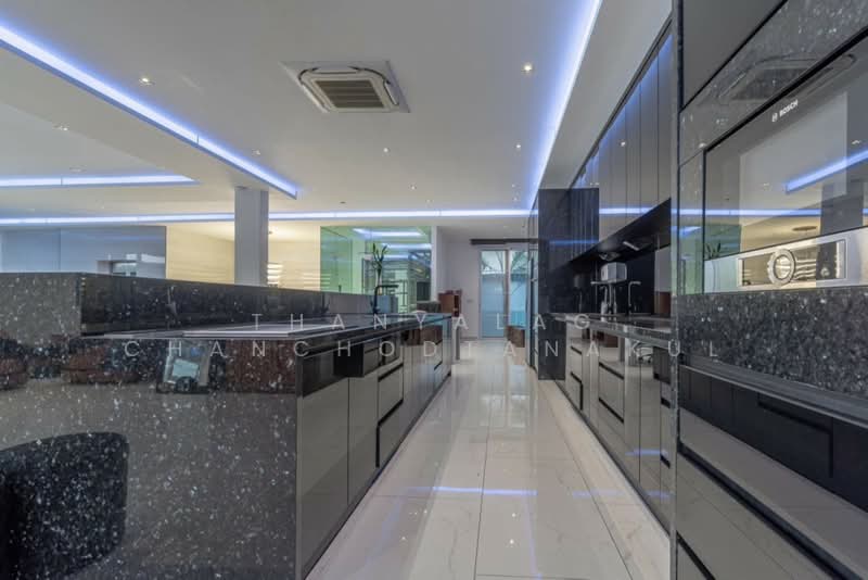 10-BR Villa, Chon Buri (Pattaya), Nong Pru, Bang Lamung (Pattaya), Chon Buri (Pattaya), 10+ Bedrooms, 1,000 sqm, Villa For Sale, by Thanyalag Chanchodtanakul, 500437687 - DDproperty.com