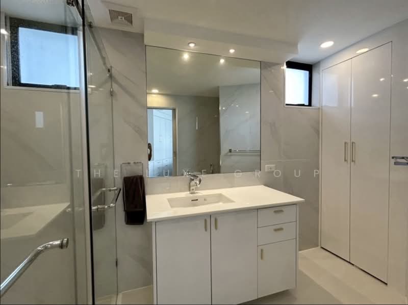 President Park Sukhumvit 24, Bangkok, 99 Sukhumvit 24 Alley, Khlongtoei Nua, Watthana, Bangkok, 3 Bedrooms, 260 sqm, Condo For Sale, by The Luxe Group, 500437695 - DDproperty.com