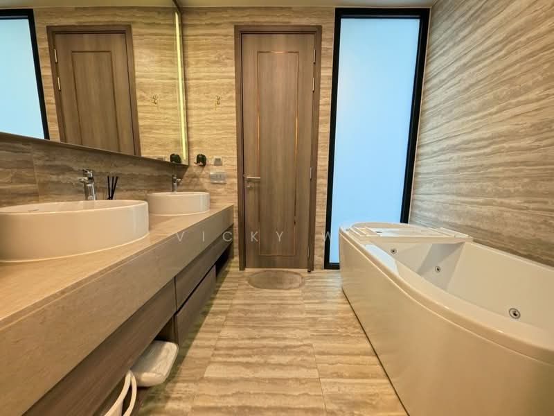 Celes Asoke, Bangkok, 8-10 Sukhumvit 21, Khlongtoei Nua, Watthana, Bangkok, 3 Bedrooms, 134 sqm, Condo For Rent, by Vicky Wu, 500437718 - DDproperty.com