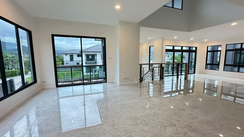 undefined, Phuket, Kathu, Phuket, 4 Bedrooms, 292 sqm, Single Detached House For Sale, by Keartisuk Sookkow, 500437740 - DDproperty.com