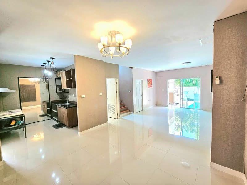 Lanceo Ramkhamheng-Krungthep Kreetha, Bangkok, Soi Kheha Romklao 64, Khlong Song Ton Nun, Lat Krabang, Bangkok, 4 Bedrooms, 164 sqm, Single Detached House For Sale, by สรภพ ยอดไชย (สีฝุ่น), 500437760 - DDproperty.com