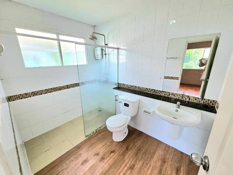 Lanceo Ramkhamheng-Krungthep Kreetha, Bangkok, Soi Kheha Romklao 64, Khlong Song Ton Nun, Lat Krabang, Bangkok, 4 Bedrooms, 164 sqm, Single Detached House For Sale, by สรภพ ยอดไชย (สีฝุ่น), 500437760 - DDproperty.com