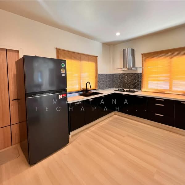3-BR House, Chon Buri (Pattaya), Huai Yai, Bang Lamung (Pattaya), Chon Buri (Pattaya), 3 Bedrooms, 300 sqm, Single Detached House For Rent, by Mantana Techapahaphong, 500437784 - DDproperty.com