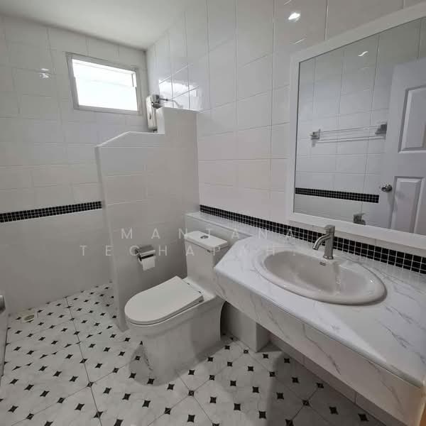 Baan Chalita 2, Chon Buri (Pattaya), Nong Pla Lai Road, Nong Pla Lai, Bang Lamung (Pattaya), Chon Buri (Pattaya), 3 Bedrooms, 150 sqm, Single Detached House For Rent, by Mantana Techapahaphong, 500437820 - DDproperty.com