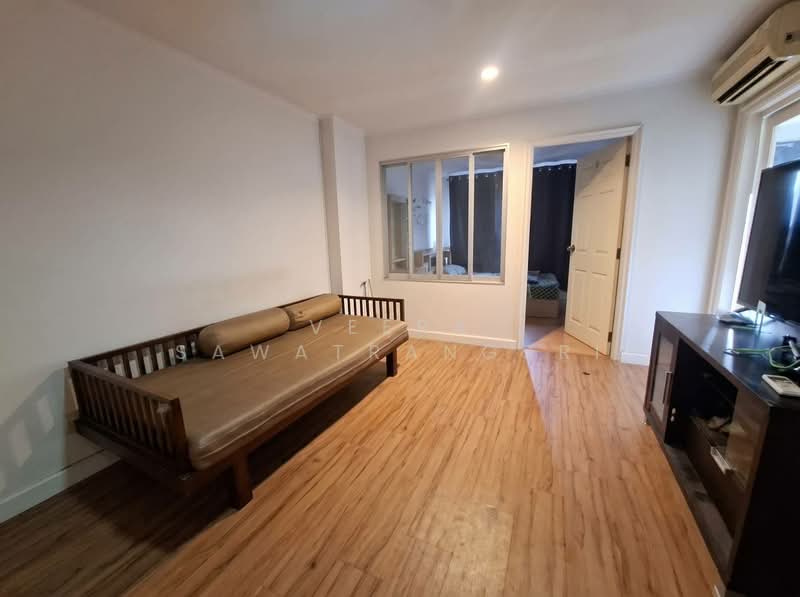 Lumpini Ville Sukhumvit 77, Bangkok, Sukhumvit 77 Road, Suan Luang, Bangkok, 1 Bedroom, 35 sqm, Condo For Sale, by Veera Sawatrangsri, 500437870 - DDproperty.com