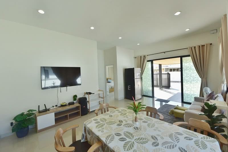 3-BR Villa, Chon Buri (Pattaya), Bang Sa-re, Sattahip, Chon Buri (Pattaya), 3 Bedrooms, 112 sqm, Villa For Sale, by Sita Shrestha, 500437871 - DDproperty.com