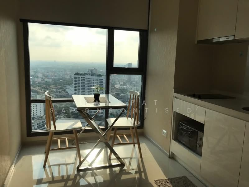 Rhythm Sukhumvit 42, Bangkok, Soi Sukhumvit 42, Sukhumvit Road, Phra Kanong, Khlong Toei, Bangkok, 1 Bedroom, 45 sqm, Condo For Sale, by Tanapat Sakonsontised, 500437873 - DDproperty.com