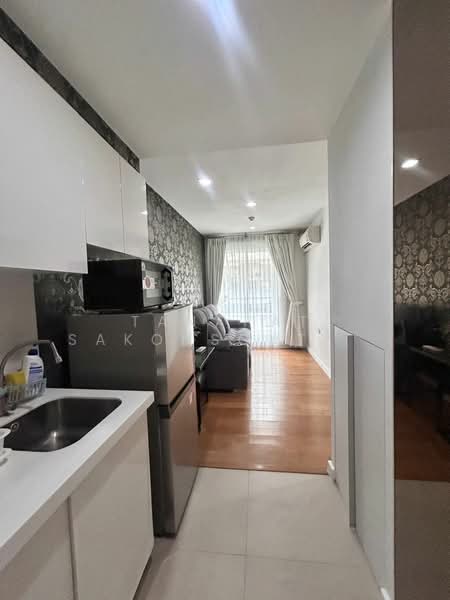 Condolette Light Convent, Bangkok, Soi Pipat 2 Silom Road, Silom, Bang Rak, Bangkok, 1 Bedroom, 33 sqm, Condo For Rent, by Tanapat Sakonsontised, 500437882 - DDproperty.com