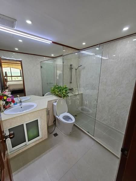 Jomtien Plaza Condotel, Chon Buri (Pattaya), 406 261 Village No. 12, Nong Pru, Bang Lamung (Pattaya), Chon Buri (Pattaya), 2 Bedrooms, 161 sqm, Condo For Sale, by Sita Shrestha, 500437883 - DDproperty.com