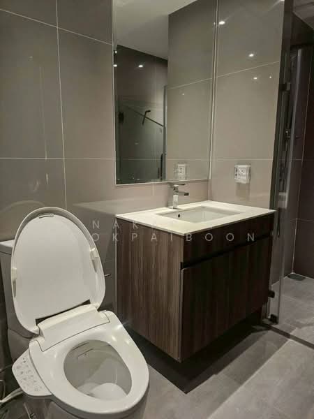 IDEO Mobi Asoke, Bangkok, New Petchaburi Road, Bang Kapi, Huai Khwang, Bangkok, 2 Bedrooms, 61 sqm, Condo For Rent, by Nakarin Sookpaiboon, 500437903 - DDproperty.com
