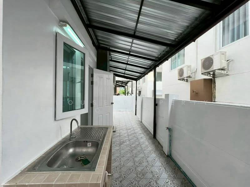 Lake Valley Bowin, Chon Buri (Pattaya), Nong Khae Road, Bo Win, Si Racha, Chon Buri (Pattaya), 3 Bedrooms, 144 sqm, Single Detached House For Rent, by A House Property Co.,Ltd., 500437924 - DDproperty.com