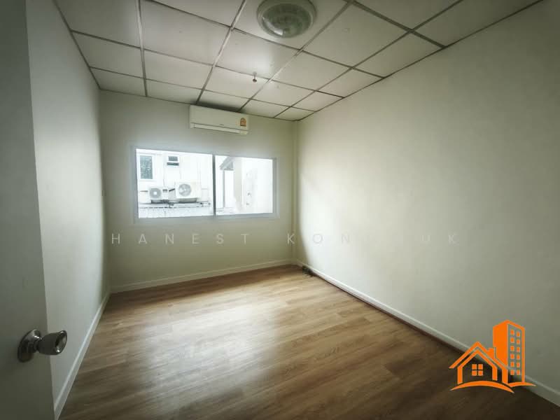ทาวน์เฮ้าส์ 18.4 ตร.วา ม.เย็นสุข ลาดพร้าว 87 แยก 8, Bangkok, ลาดพร้าว, Wang Thonglang, Bangkok, 2 Bedrooms, 90 sqm, Townhouse For Sale, by Thanest Kongsuk, 500437954 - DDproperty.com