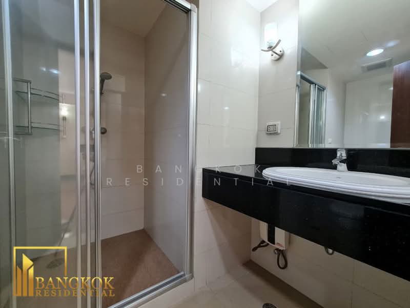 Baan Sukhumvit 14, Bangkok, 1/1 Soi Sukhumvit 14, Khlong Toei, Bangkok, 3 Bedrooms, 177 sqm, Apartment For Rent, by Bangkok Residential, 500437984 - DDproperty.com