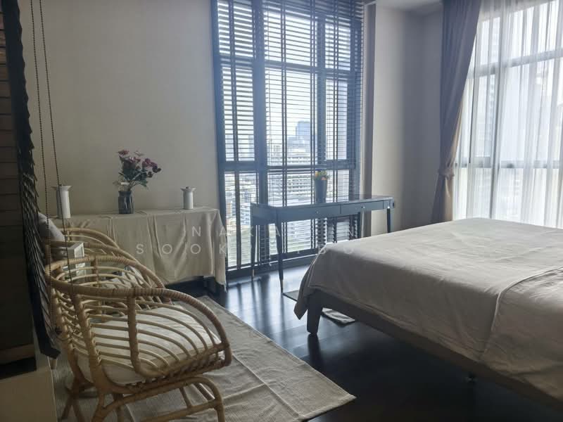 The XXXIX By Sansiri, Bangkok, 300 Soi Sukhumvit 39, Khlong Tan Nua, Watthana, Bangkok, 2 Bedrooms, 83 sqm, Condo For Rent, by Nakarin Sookpaiboon, 500437999 - DDproperty.com
