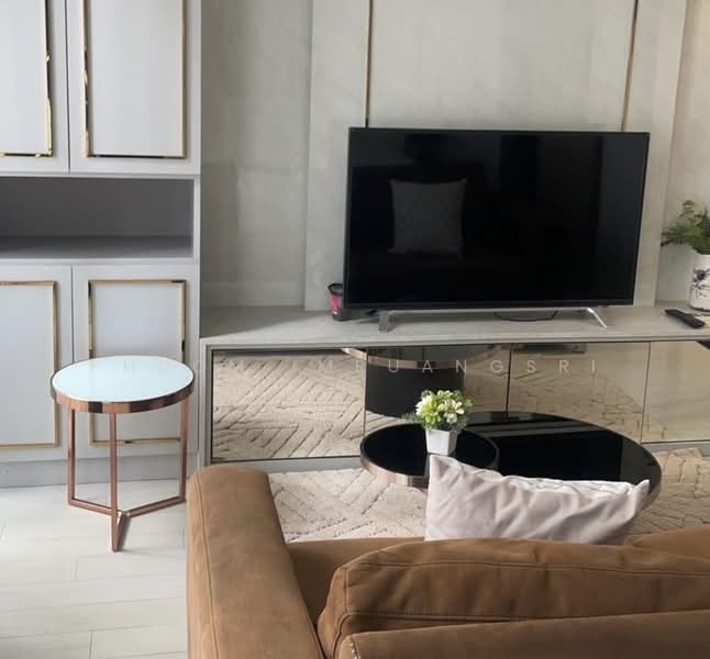 Noble Ploenchit, Bangkok, 1035 Ploenchit Road, Lumphini, Pathum Wan, Bangkok, 1 Bedroom, 45 sqm, Condo For Rent, by Phoom Imruangsri, 500438014 - DDproperty.com