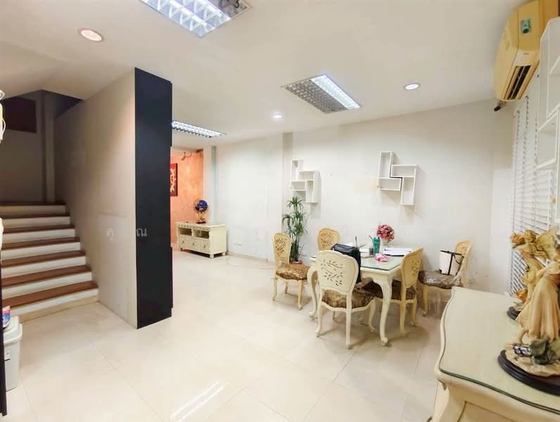 Baan Klang Muang Monte-Carlo, Bangkok, Moobaan Klang Muang Monte-Carlo Road, Ratchavipha, Lat Yao, Chatuchak, Bangkok, 4 Bedrooms, 130 sqm, Townhouse For Sale, by คุณ วารุณี นิราช (รุ้ง), 500438038 - DDproperty.com