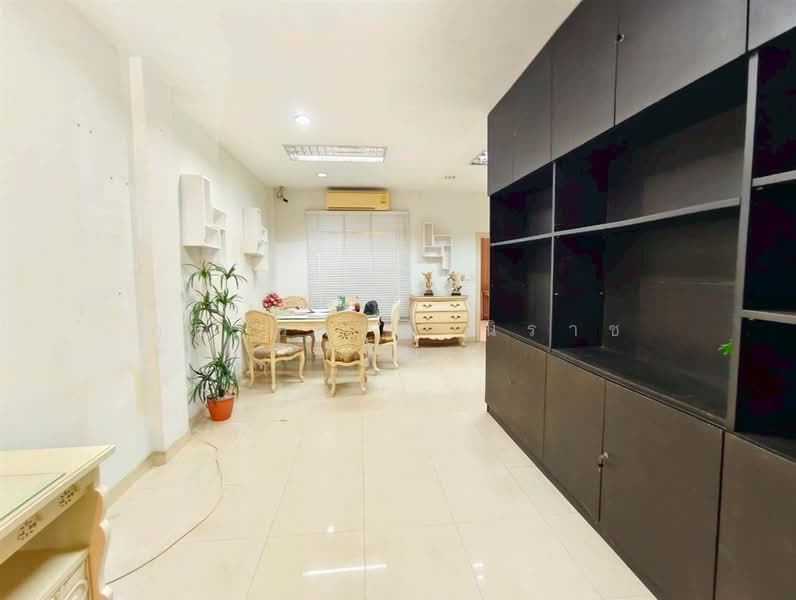 Baan Klang Muang Monte-Carlo, Bangkok, Moobaan Klang Muang Monte-Carlo Road, Ratchavipha, Lat Yao, Chatuchak, Bangkok, 4 Bedrooms, 130 sqm, Townhouse For Sale, by คุณ วารุณี นิราช (รุ้ง), 500438038 - DDproperty.com