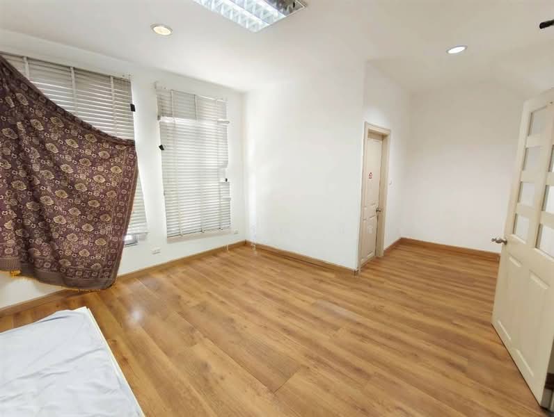 Baan Klang Muang Monte-Carlo : บ้านกลางเมือง มอนติ-คาร์โล, กรุงเทพ, ถนน หมู่บ้านกลางเมืองมอลติ-คาโล รัชวิภา, ลาดยาว, จตุจักร, กรุงเทพ, 130 ตร.ม., ทาวน์เฮ้าส์ ขาย, โดย คุณ วารุณี นิราช (รุ้ง), 500438038 - DDproperty.com
