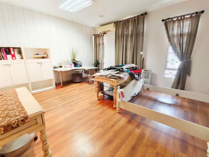 Baan Klang Muang Monte-Carlo, Bangkok, Moobaan Klang Muang Monte-Carlo Road, Ratchavipha, Lat Yao, Chatuchak, Bangkok, 4 Bedrooms, 130 sqm, Townhouse For Sale, by คุณ วารุณี นิราช (รุ้ง), 500438038 - DDproperty.com