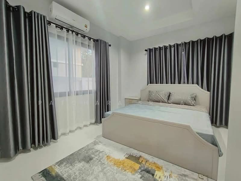 undefined, Chon Buri (Pattaya), Huai Yai, Bang Lamung (Pattaya), Chon Buri (Pattaya), 3 Bedrooms, 220 sqm, Villa For Rent, by Patchara Srisak, 500438053 - DDproperty.com