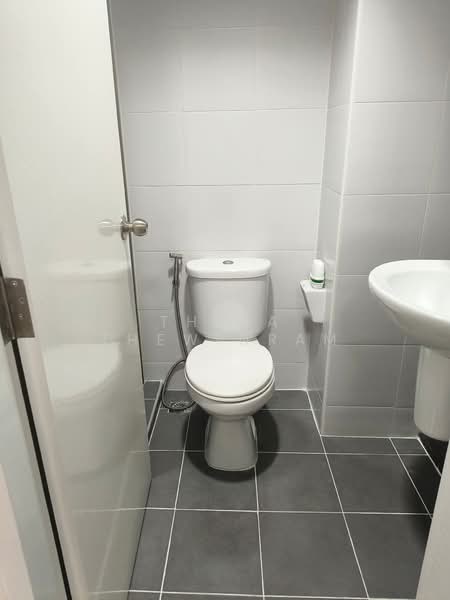 My Condo Sukhumvit 81, Bangkok, Soi Sukhumvit 81 Sukhumvit Road, Bang Chak, Phra Khanong, Bangkok, 1 Bedroom, 35 sqm, Condo For Rent, by Thida Thewinram, 500438070 - DDproperty.com