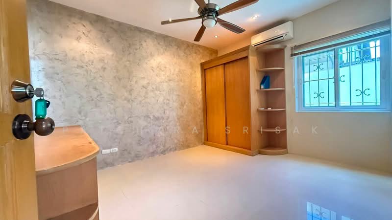 3-BR Villa, Chon Buri (Pattaya), Nong Pru, Bang Lamung (Pattaya), Chon Buri (Pattaya), 3 Bedrooms, 257 sqm, Villa For Rent, by Patchara Srisak, 500438073 - DDproperty.com