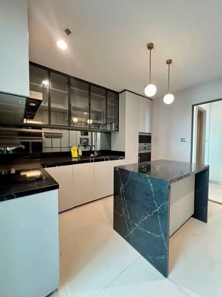 Supalai Oriental Sukhumvit 39, Bangkok, Soi Sukhumvit 39, Khlong Tan Nua, Watthana, Bangkok, 3 Bedrooms, 365 sqm, Condo For Rent, by Phoom Imruangsri, 500438107 - DDproperty.com