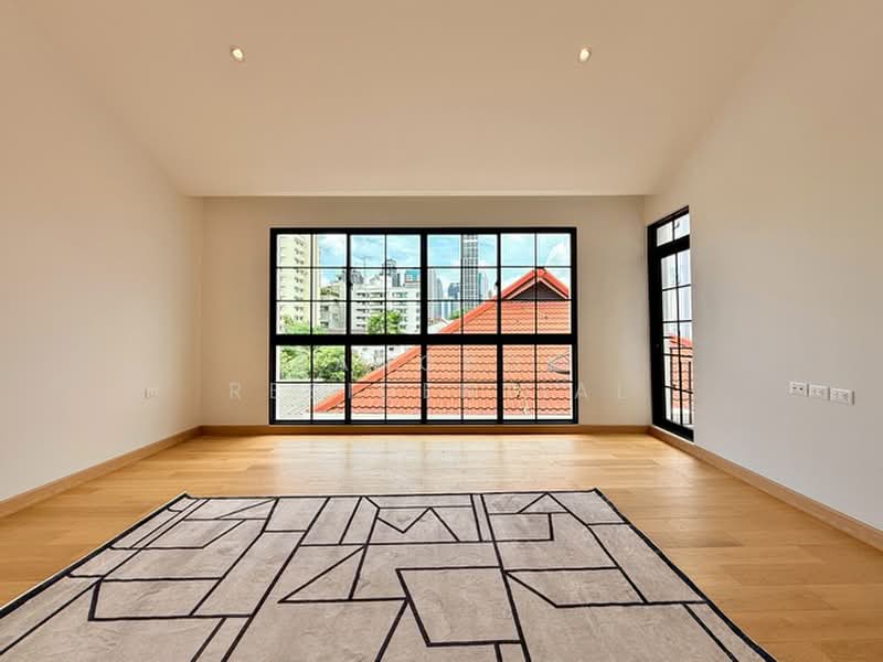 Single House, Bangkok, Sukhumvit 65, Khlong Tan Nua, Watthana, Bangkok, 5 Bedrooms, 540 sqm, Single Detached House For Sale, by Bangkok Residential, 500438111 - DDproperty.com