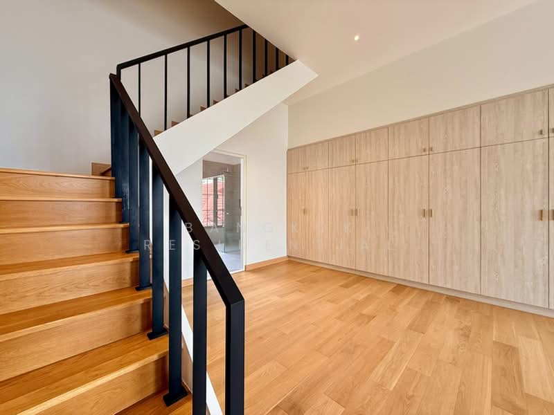 Single House, Bangkok, Sukhumvit 65, Khlong Tan Nua, Watthana, Bangkok, 5 Bedrooms, 540 sqm, Single Detached House For Sale, by Bangkok Residential, 500438111 - DDproperty.com